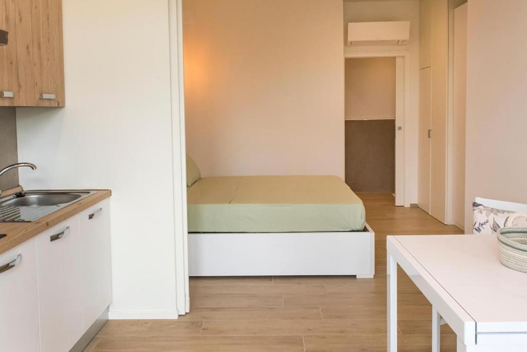 P010 - Porto Recanati, Nuovo Monolocale Fronte Mare Luaran gambar